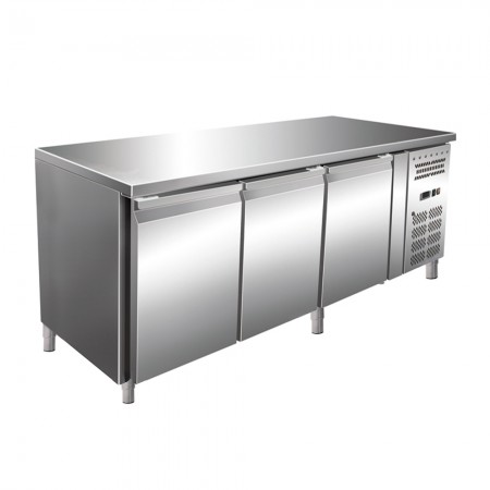 Masa de congelare, 3 usi, capacitate 465 litri, dimensiuni 1795x700x860mm