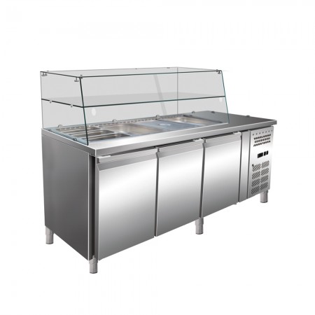 Saladeta refrigerata cu vitrina